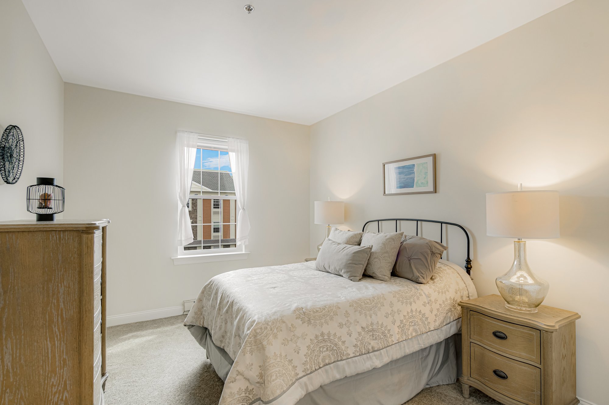 WBM_IL_Bedroom_021_1941